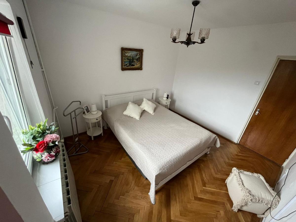 Lala'S Sweet Nest Apartamento Călimăneşti Exterior foto
